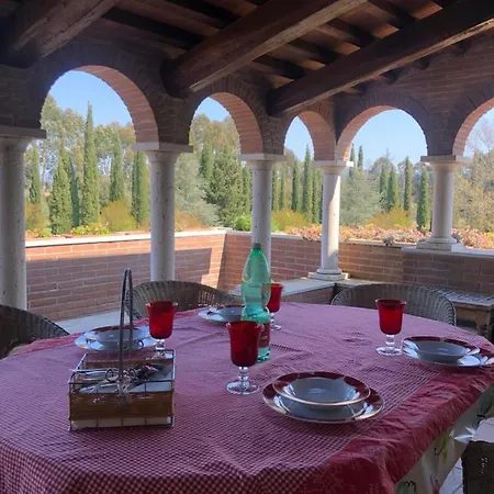 Affittacamere La Castellina 47 *